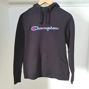 Champion | Black logo pull over hoodie unisex